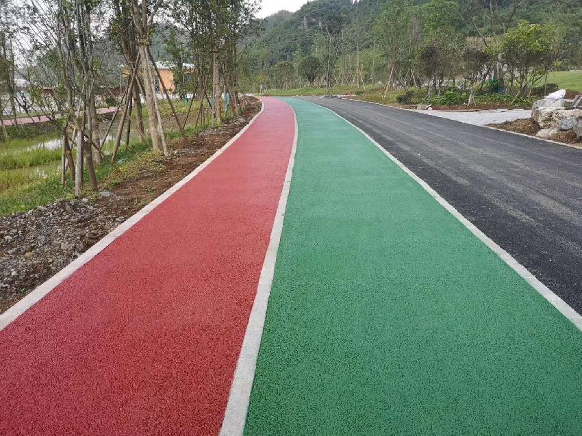 雅安雨城区透水混凝土市政道路施工